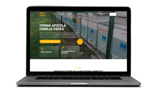 Ferma apicola Familia Kepes pe laptop