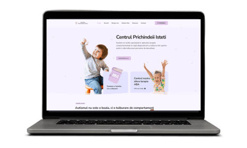 Laptop afișând site-ul Prichindeii Isteți